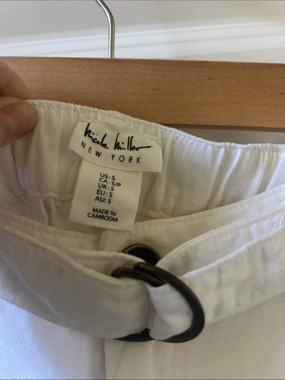 Nicole Miller linen Blend White Cargo Pants with Belt - Picture 3 of 9